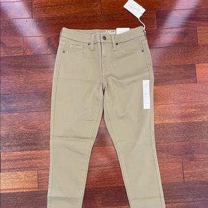 Women's High-Rise Jeggings - Universal Thread (NWTS)